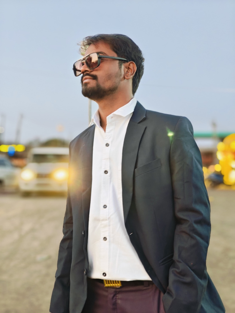 Akash Avrad
